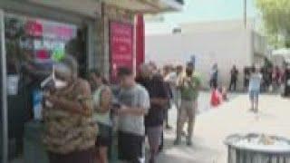 Long lines for $1.28 billion Mega Millions lottery