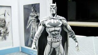 DC Collectibles - Jim Lee Unboxes the BlueLine Edition Batman Figure