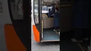 Lady bus driver #doubledeckerbus #hongkongbus #asmr #shorts