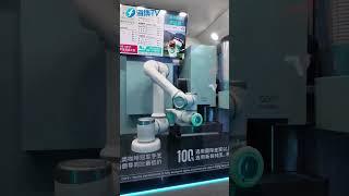 Is the coffee made by a robot tasty? 机器人做的咖啡好喝吗? #quanzhou