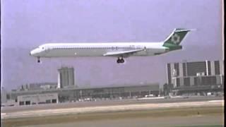 AeroCancun McDonnell Douglas MD-83 Arriving LAX