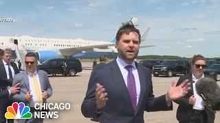 JD Vance & Kamala Harris have AWKWARD MOMENT on tarmac while campaigning in Wisconsin