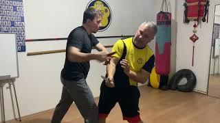 Sifu Murat Aktaş bıçaklı eğitim