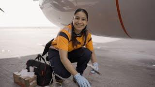 United —  Tech Ops Technician Alejandra A.