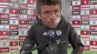 „Natürlich haben sie gelacht!“ || Thomas Müller Interview-Moment des Jahres 