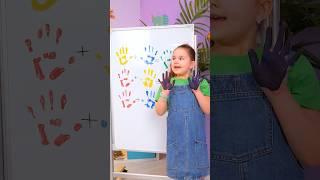  Color Mixing with Hands – Learning Made Fun!