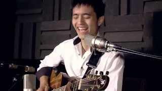 "Funky Thumb Stuff" - Shun Ng - LIVE in studio - Solo Acoustic Fingerstyle Guitar