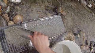 Gold prospecting for beginners, watch and learn.