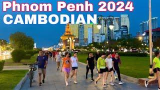 Cambodia Tour 2024 - Walking tour Phnom Penh  in the evening