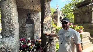 CE JOÃO BATISTA DE WENCESLAU BRAZ EM PARIS PRESTA HOMENAGEM AO CODIFICADOR