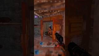 dont let the zergs scare you gamers #twitchclips #rust #gaming #rustgame