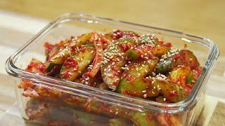 Oi Muchim (Seasoned Cucumber)