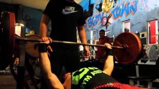 Bigvik bench 113 kg x 3 epic fail!