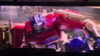 Transformers One, Optimus vs Megatron.