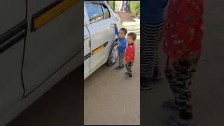 यंश की कार के साथ फूल मस्ती !! flower fun with yansh's car !! #funny #short #shorts #viral