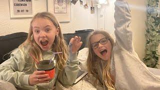 Sammen med Liva (svømmehal) dansk vlog med lilje