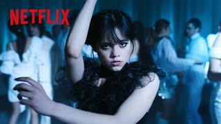 自ら振り付け - ウェンズデーのクセ強ダンスシーン | ウェンズデー | Netflix Japan