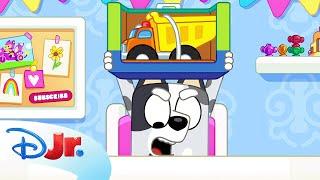 FULL BLUEY MINISODE |  Muffin Unboxing  | @disneyjr x @BlueyOfficialChannel