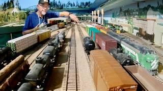 Part 105 - How to be a yardmaster on a model railroad! #hoscale #operations #train #yards #art