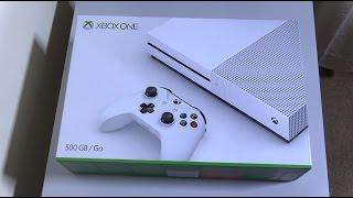 Xbox One S - Unboxing & First Look! (4K)