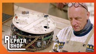 Can Steve get this 1940s mechanical Christmas cake back to life? | The Repair Shop