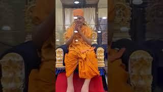 MAHANT SWAMI MAHARAJ in Canada  SATPURUSH