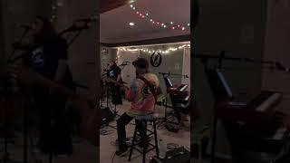 Guitar player from the Allman Brothers in my Basement. Insane Solo - SHREDS GUITAR LOUD