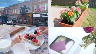 Slow Living in a Small Town | Mother's Day Gift Prepare | Plant Flowers in Garden | Vlog