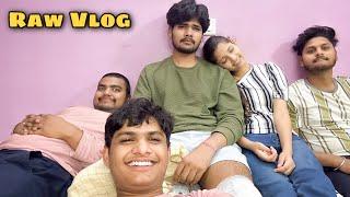 A boring day | injured leg  | The Roamer Amit | #vlog