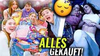 ALLEINE im Süssigkeitenladen ÜBERNACHTEN! (leer GEKAUFT!) mit Nona,Lea,Isa,Jo,Keanu