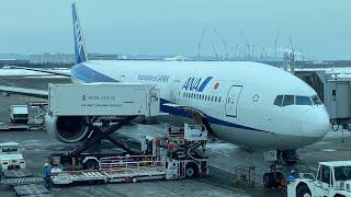 Tokyo Haneda (HND)  ~ Sapporo (CTS)  - ANA - Boeing 777-300 - Full Flight