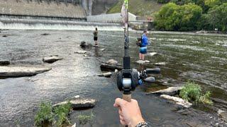 Fishing the BEST Smallmouth River in West Virginia!! (New River)