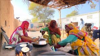 Traditional Morning routine of Hindu Village Woman in Pakistan || Hindu Woman Making Roti Food & tea