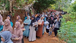 Gusti Nu Agung, Yang Mengantar Pengantin Di Kampung Sebanyak Ini. Bisa Gini Ya Kalau Nikah Di Desa?