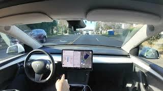 Tesla FSD V13.2.2 Bellevue to Seattle Phinney Ridge  issue we missed getting on highway 99