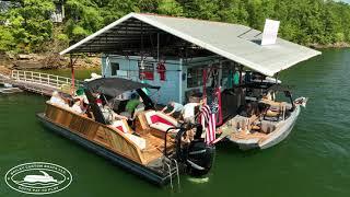 A Day on Lewis Smith Lake, Alabama - Bailey Custom Boats