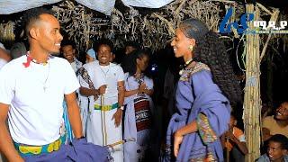 በጥያቄያችሁ መሠረት የሙሽራዎቹን አዝናኝ  ጭፈራ ተጋበዙ