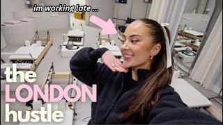 1 girl, 2 jobs, living in LONDON!