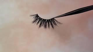 Bloom My Lashes Dramatic 25mm Mink Lashes Style: Seville