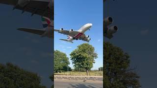 The Giant Airbus A380 incredible approach at Heathrow ️ #Emirates #Airbus Aviation