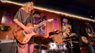 Samantha Fish -- Killing Floor -- up close at Chan's