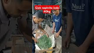 Giok nephrite Jade estimasi 40kg#gemstone #awiegemstone #batuakik #giokaceh #fyp