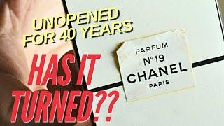 Vintage Chanel No 19 Parfum Unboxing