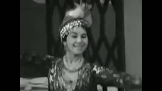 Komiljon Otaniyozov kuylaydi (FILM KONSERT)