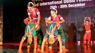 Beautiful Boy's Yoga Dance : Gotipua Odissi vol.1