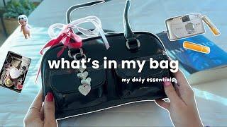 WHAT'S IN MY EVERYDAY BAG   daily essentials, Kindle, journal, analog camera, aesthetic bag