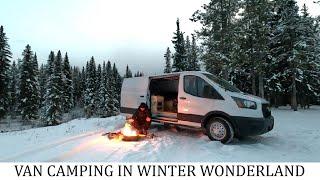 VAN CAMPING IN WINTER WONDERLAND #vanlife #vanlifers #vancamping #campervan