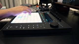 Ableton Push 3 first jam (& Microfreak) – weekend chill beat