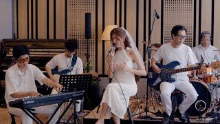 [ LIVE SESSION ] EP.1 : VÁY CƯỚI EM NHƯ BÔNG TUYẾT - NHẠC HOA LỜI VIỆT x PHAN YẾN NHI x PYN BAND