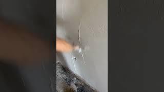 plasterer applies 2nd coat finishing plaster #plastering #construction #plaster #oddlysatisfying #1